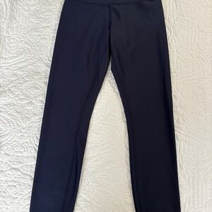 ALO Yoga Women’s Dark Leggings